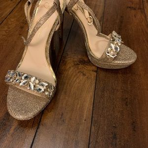 Jessica Simpson heels